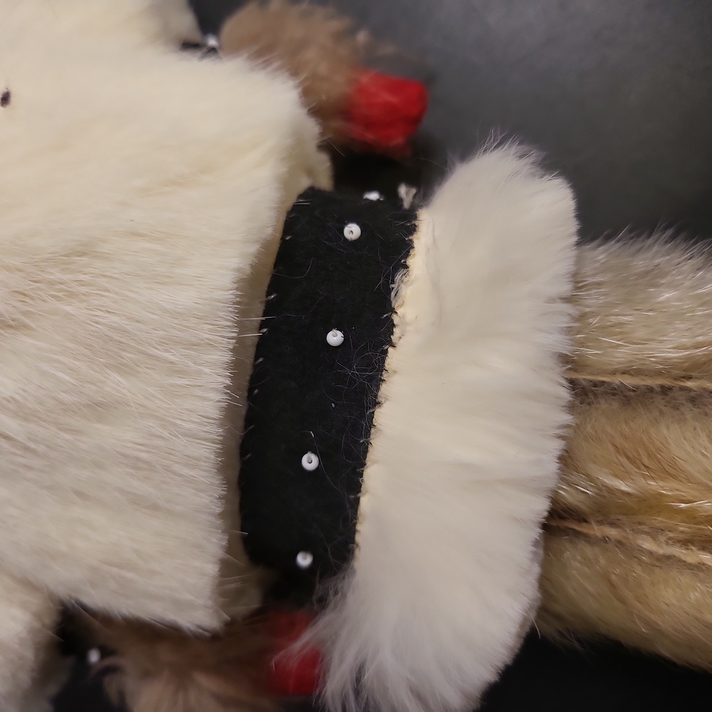 Antique Female ALASKAN YUPIK Doll INUIT Hand Stitched - Picture 11 of 14